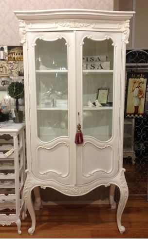 "French" 2 Door Display Cabinet
