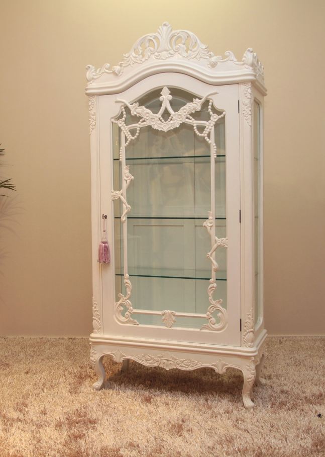 "Louis" One Door Showcase