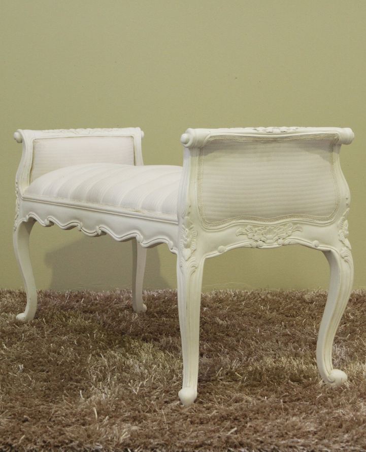 Bedend Stool - White
